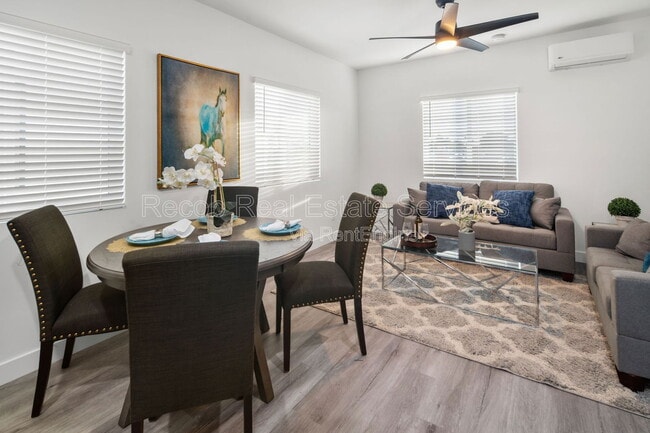 Photo - 4970 Genesee Ave Unit 4986