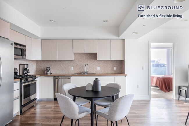 Photo - 10473 Santa Monica Blvd Unit FL5-ID374