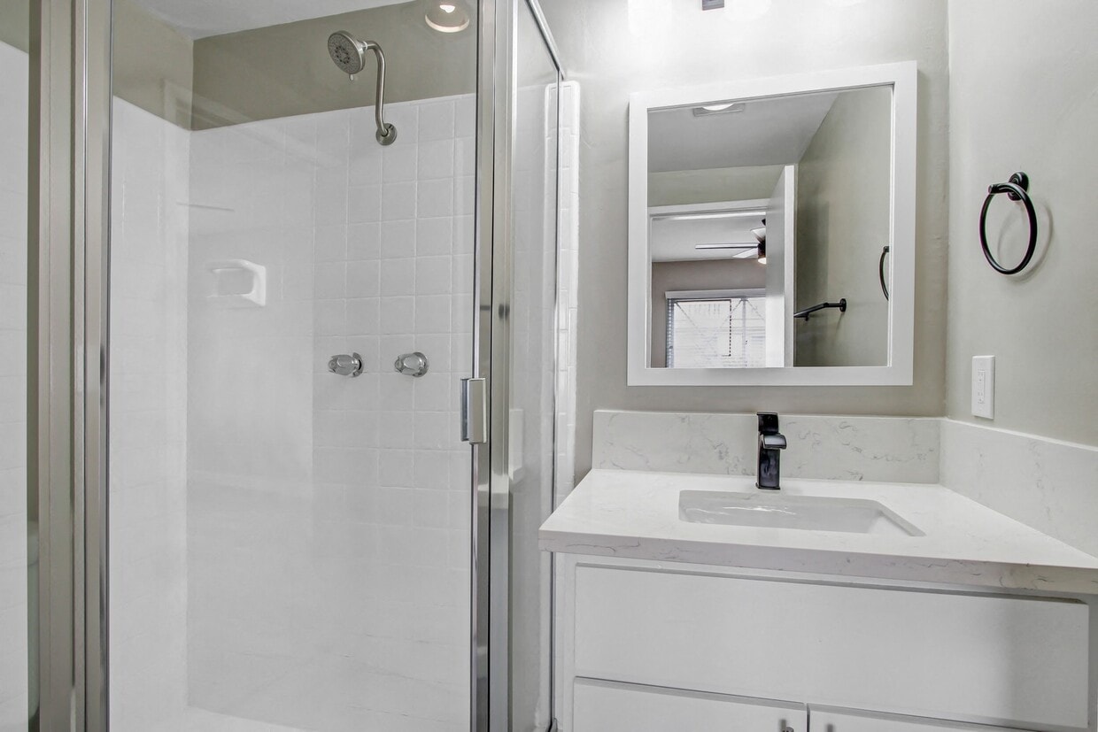 Floor Plan - 3 Bedroom, 2 Bath