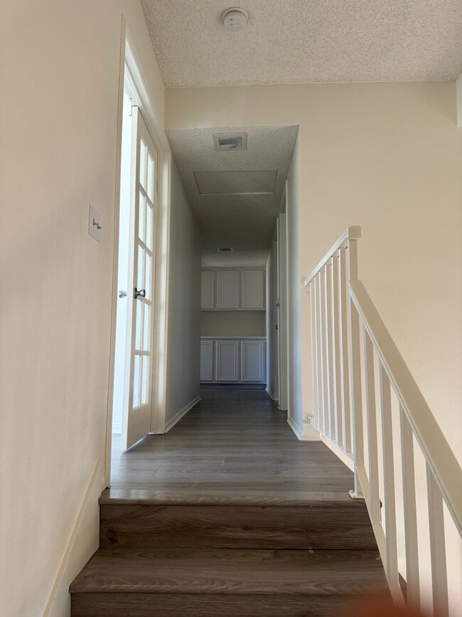 Photo - 37413 Norwich Dr