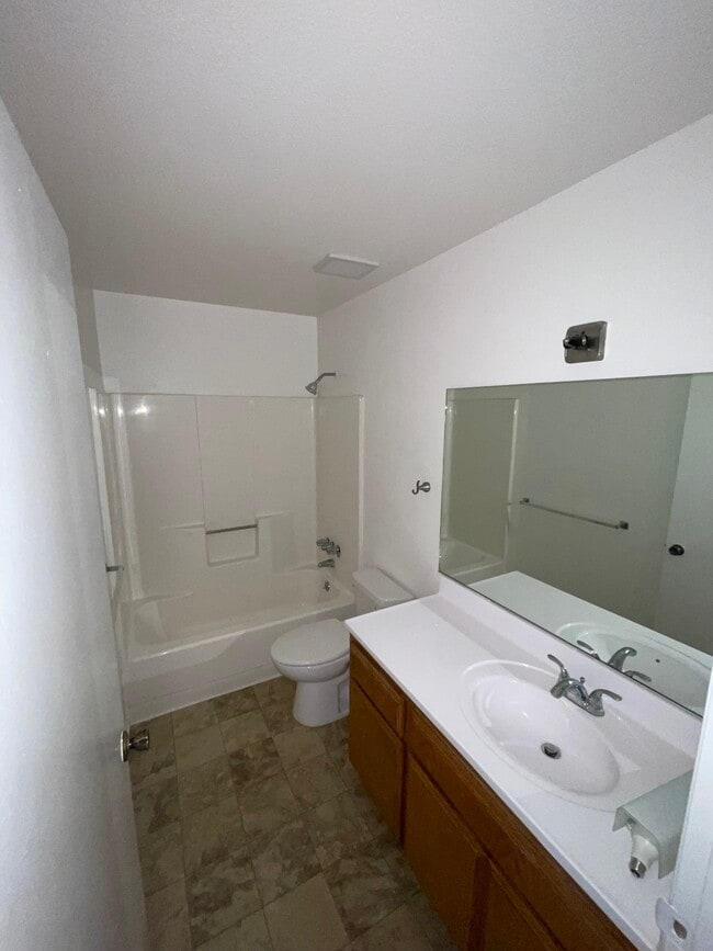 Photo - 11707 Otsego St Unit E