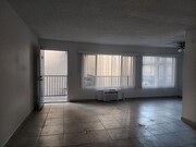 Photo - Cedros Apartments