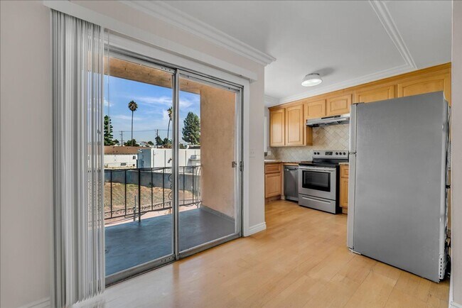 Photo - 11661 Erwin St Unit 15