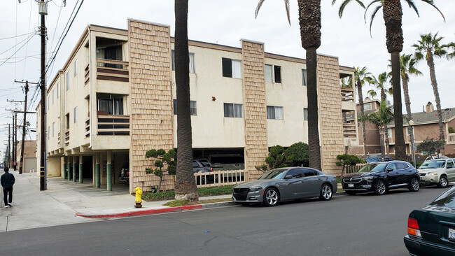 Photo - 111 10th St Apartments Unit 2