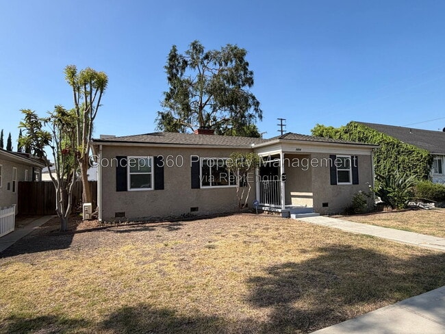 Photo - 1214 Cartagena St