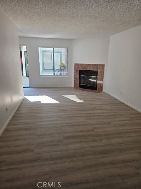 Photo - 222 W Dexter St