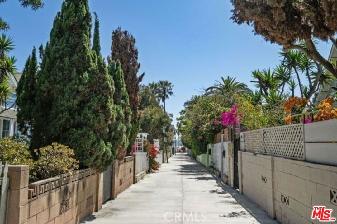 Photo - 30 Dudley Ave Unit 19