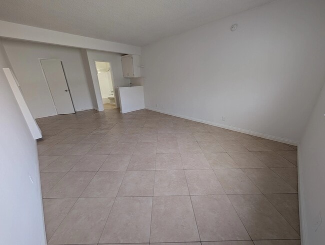 Photo - 3630 Westwood Blvd Unit 20