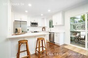 Photo - 1051 Dover Dr