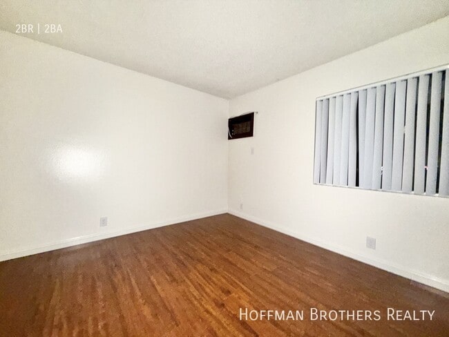 Photo - 15040 Vanowen St Unit 306