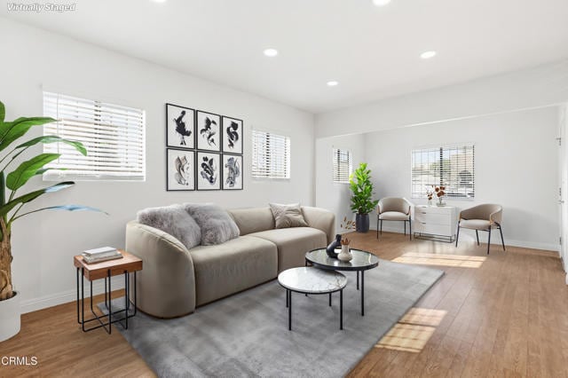 Photo - 1020 Cerritos Ave