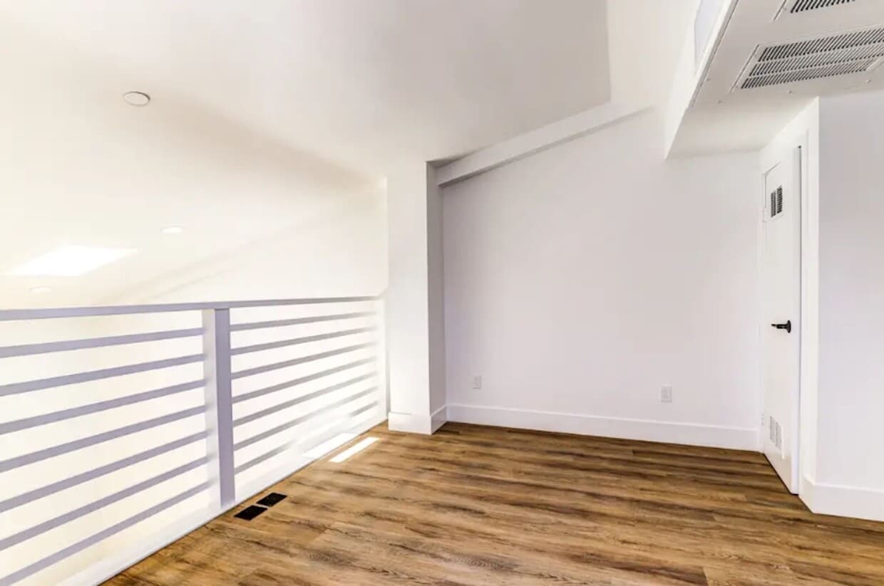 Floor Plan - 1 Bedroom 1 Bathroom 