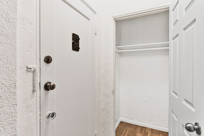 Photo - 1503 S Shenandoah St Unit 204