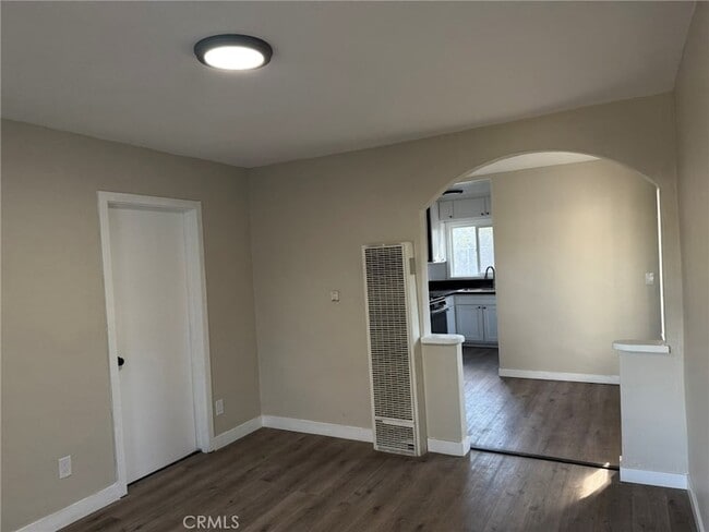 Photo - 1222 Hardt St