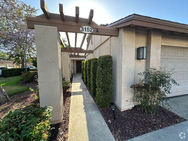 Building Photo - 3152 Alta Vista Rental