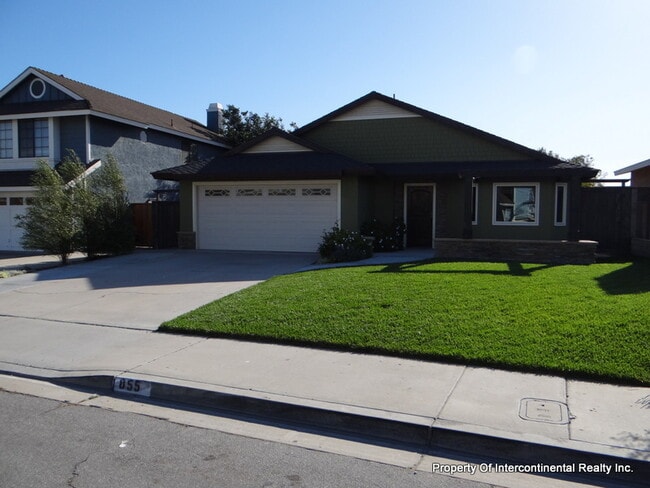 Coming Soon!! Remodeled Woodside Cottage w... - Coming Soon!! Remodeled Woodside Cottage w... House