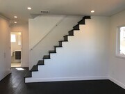 Photo - 835 1/2 Waterloo St