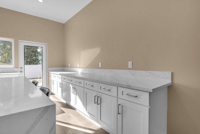 Photo - 66125 2nd St