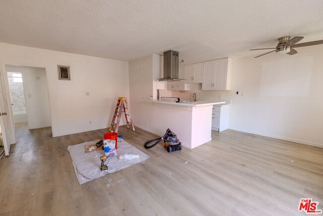 Photo - 1426 Orange Grove Ave