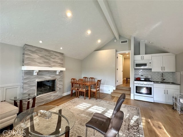 Photo - 1001 N Isabel St Unit A