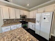 Photo - Remodeled 3 bedroom in Simi Valley House