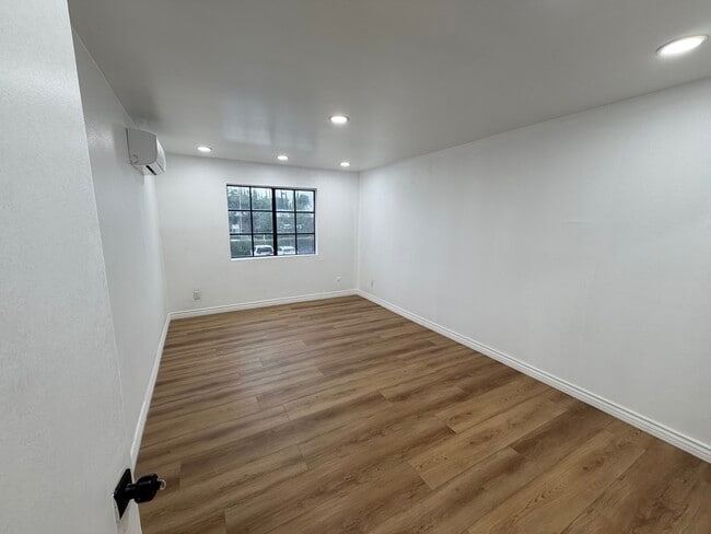 Photo - 18530 Hatteras St Unit Hatteras 212