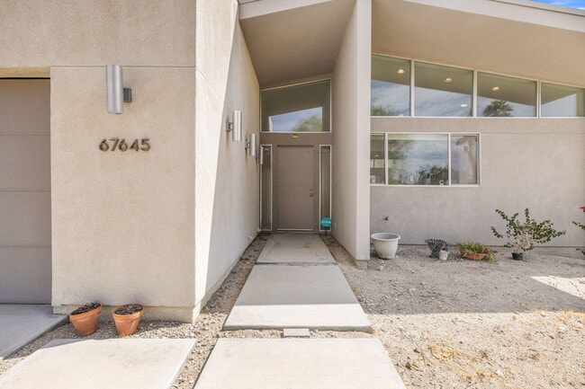 Photo - 67645 Long Canyon Ln