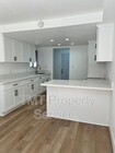 Photo - 610 E Newlove Dr