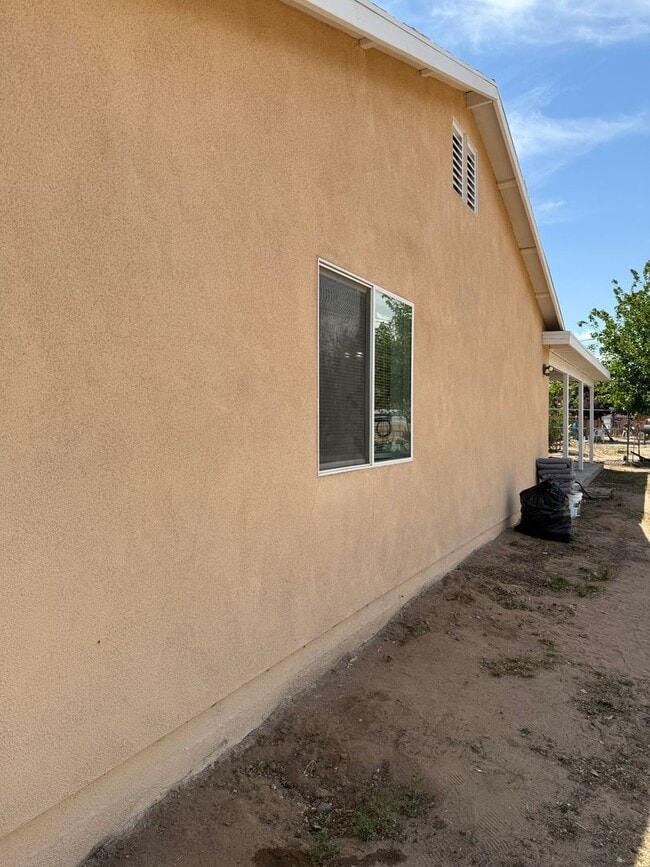 Photo - Charming 4-Bedroom Home for Rent in Hesperia, CA!