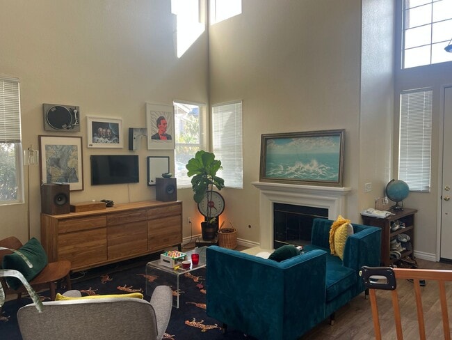 Photo - Great 2 Story 3 bed 2.5 bath near Guajome Lake in Oceanside