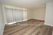 Photo - 4511 S A St