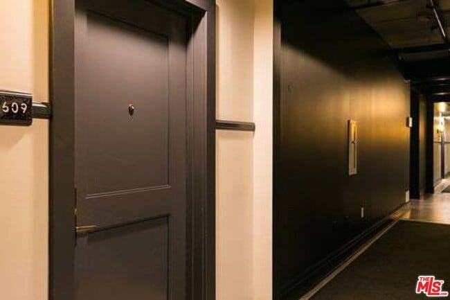 Photo - 460 S Spring St Unit 609