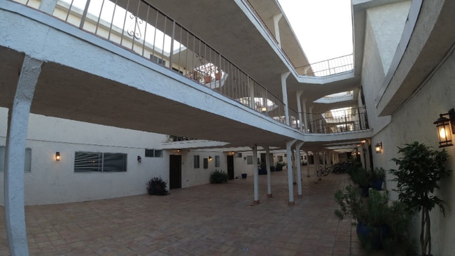 Building Photo - 3111 4th St