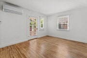 Photo - 4044 Huron Ave