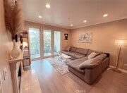 Photo - 2233 Martin Unit 207