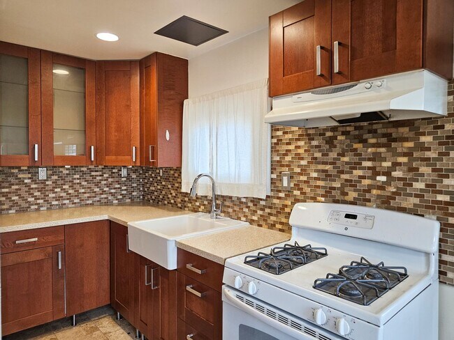 Photo - 4530 32nd St Unit 4530 1/2 32nd Street