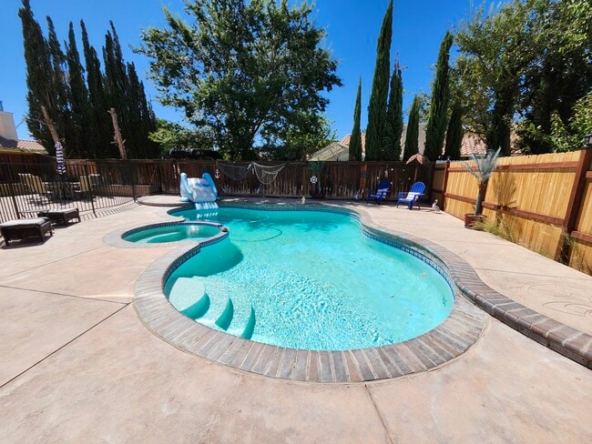 Photo - 37729 Rockie Ln