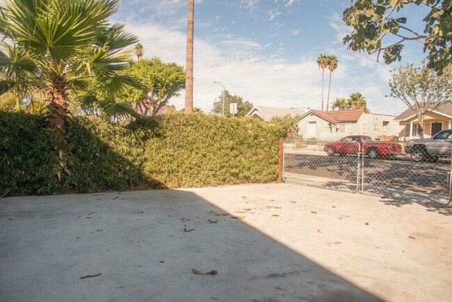 Photo - 3659 6th Ave Unit 3661 6th Ave