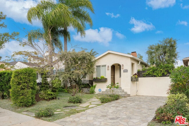 Photo - 1039 26th St