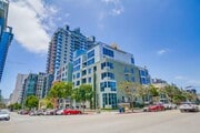 Photo - Modern 2 bed / 2 bath Condo in Little Ital... Unit 606