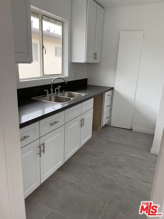 Photo - 1139 S Holt Ave Unit 3