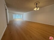 Photo - 1038 Thompson Ave Unit Apt 3