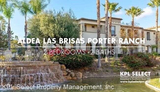 Building Photo - Luxurious 2 bed/ 2 bath townhouse in guard...