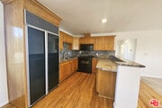 Photo - 22040 Wyandotte St