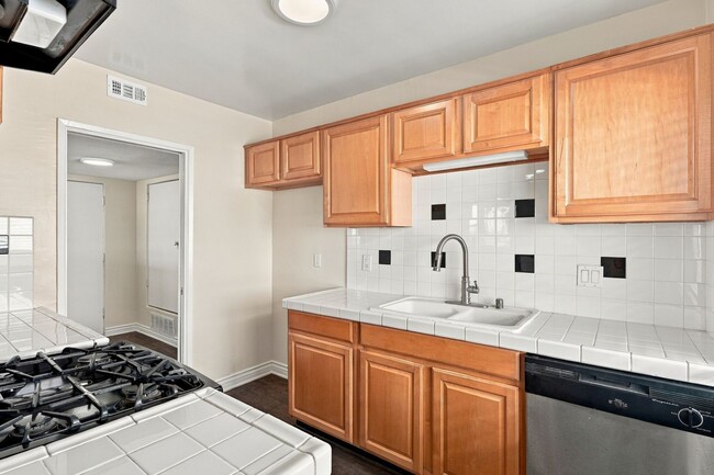 Photo - 215 Prospect St Unit B