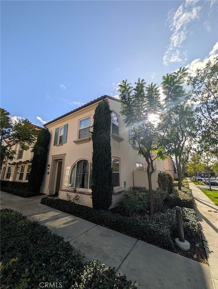 Photo - 64 Emerald Clover