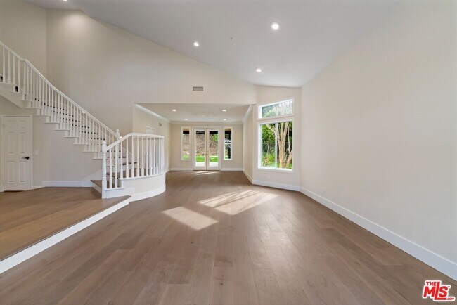 Photo - 18500 St Moritz Dr