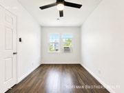 Photo - 3017 London St Unit 3/4