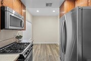 Photo - 2740 Gramercy Ave Townhome