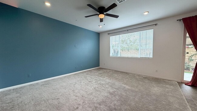 Photo - 1685 Camellia Ln